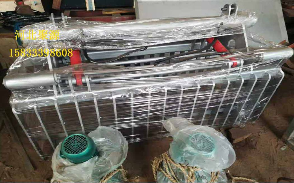 抓斗清污機
